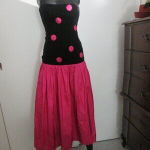 Vintage Louis Feraud 100% silk red black strapless gown